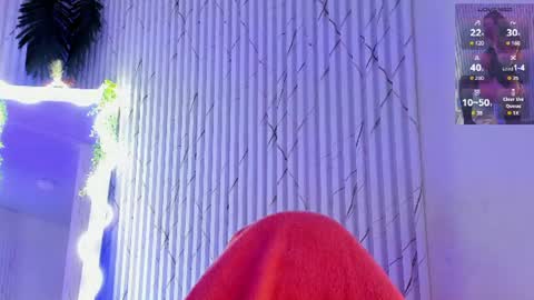 Naomy  online show from June 12, 4:20 am