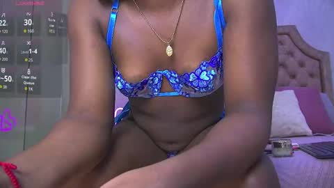Snapshot of naomybrand chatting on October 14, 11:02 am Naomi Brand online show from October 14, 11:02 am