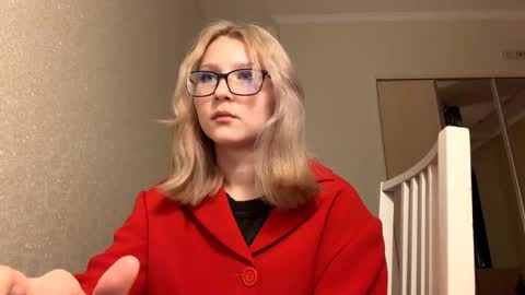 Sarah  online show from March 17, 3:38 pm