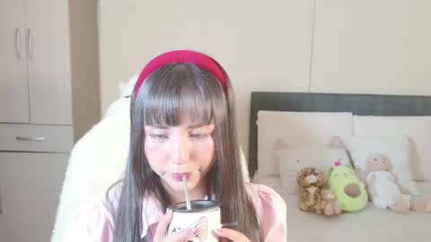Snapshot of naree_masaki chatting on March 11, 12:50 pm Naree online show from March 11, 12:50 pm