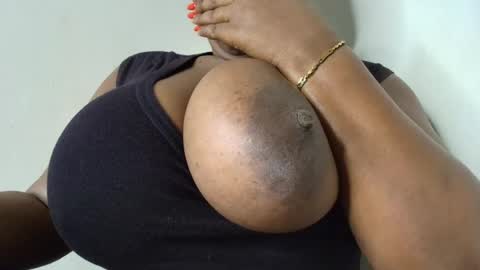 chimummy online show from June 19, 4:39 am