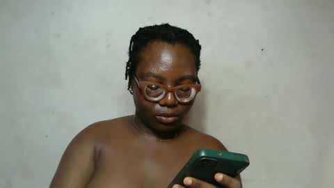 Snapshot of nastyhairy7 chatting on September 17, 11:08 am nastyhairy7 online show from September 17, 11:08 am