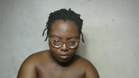 Snapshot of nastyhairy7 chatting on October 16, 5:21 am nastyhairy7 online show from October 16, 5:21 am