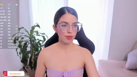 nat_bakerss online show from June 16, 7:48 pm
