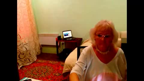 natali online show from November 11, 6:42 am