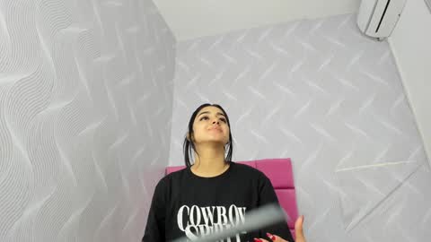 Snapshot of natalia_aguirre chatting on January 9, 12:30 pm Naty online show from January 9, 12:30 pm