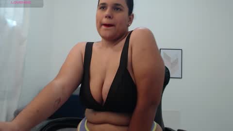 Snapshot of natalia_curvy1 chatting on September 16, 6:27 pm Nathalia online show from September 16, 6:27 pm