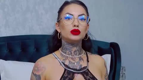 Snapshot of nataliacristal chatting on September 13, 6:43 am Natalia Cristal online show from September 13, 6:43 am