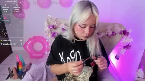 Nataliua Henao online show from December 4, 3:35 pm