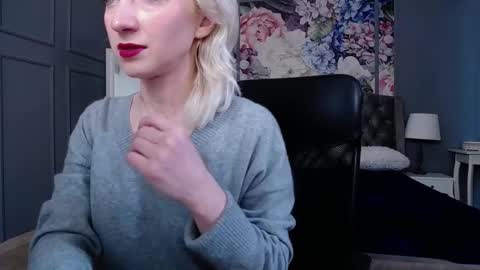 Natalie online show from March 2, 7:54 am