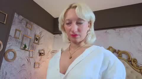 Natalie online show from July 3, 7:25 am