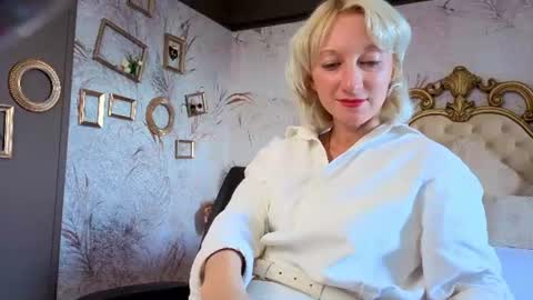 Natalie online show from June 18, 2:00 pm