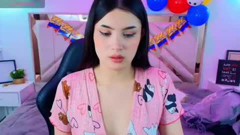 natalie  online show from June 17, 8:10 pm