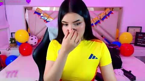 natalie  online show from June 23, 8:18 pm