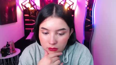 natalie  online show from April 30, 8:14 pm