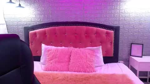 natalie  online show from September 23, 3:04 am