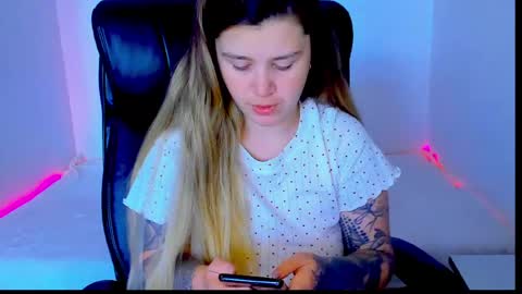 natalisecret online show from May 28, 10:02 am