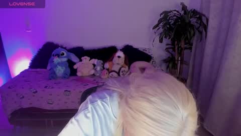 MissNatis online show from November 7, 2:50 am