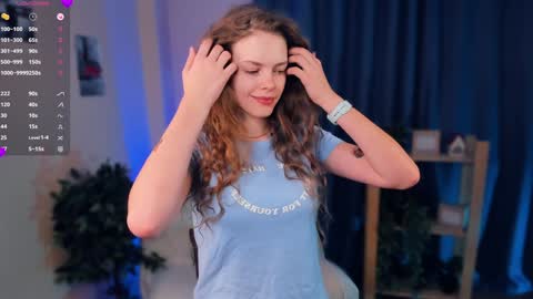Snapshot of nataly_hello chatting on January 11, 5:10 am Natalie online show from January 11, 5:10 am
