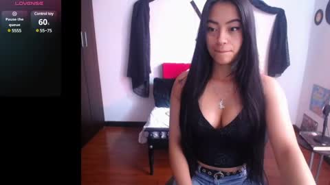 Snapshot of natalyescobar_lx chatting on December 30, 1:58 pm Nataly Escobar online show from December 30, 1:58 pm