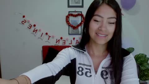 Snapshot of natalyescobar_lx chatting on September 19, 12:59 pm Nataly Escobar online show from September 19, 12:59 pm