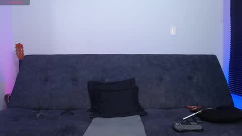 Snapshot of natalygreww chatting on September 15, 12:30 am online show from September 15, 12:30 am
