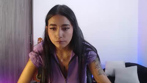   online show from July 5, 7:52 pm