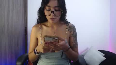   online show from July 19, 8:22 pm