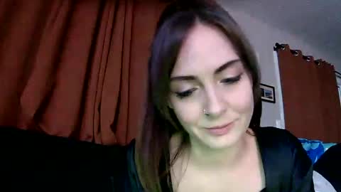 natasha_123341319 online show from October 18, 5:43 am