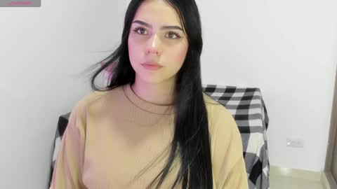 Snapshot of natasha_su chatting on February 3, 1:19 am Natalia online show from February 3, 1:19 am