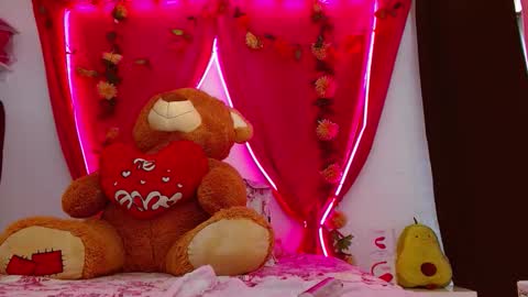 NatashaKissess   online show from October 11, 4:53 pm