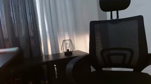 nath_dawson online show from August 7, 6:59 pm
