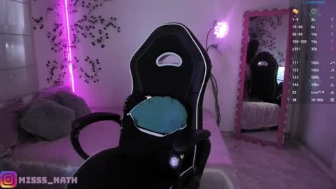 Snapshot of nathaliakyte chatting on December 27, 9:43 pm Nathalia  online show from December 27, 9:43 pm