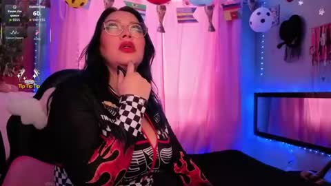 Nathalie online show from July 2, 6:25 pm