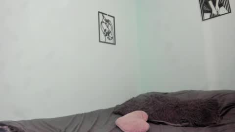 Nathaly online show from December 4, 11:05 pm