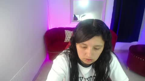 nathaly low online show from July 1, 1:32 pm