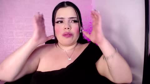   online show from February 9, 7:49 pm