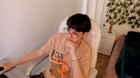 nathalyy_ds online show from November 11, 7:44 pm