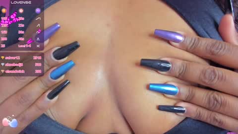 Snapshot of nathasha_jhonsom_ chatting on January 15, 5:40 am Naty online show from January 15, 5:40 am