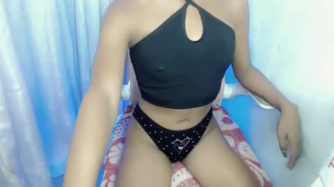 Snapshot of native_princess1 chatting on March 6, 2:51 am native_princess1 online show from March 6, 2:51 am
