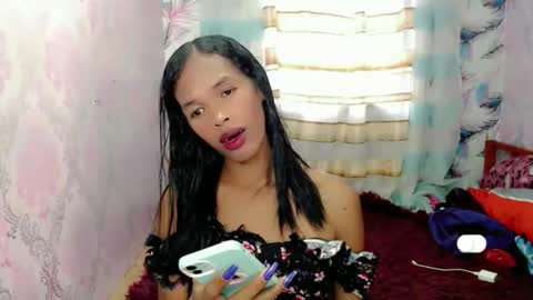 Snapshot of native_princess1 chatting on September 26, 3:37 am native_princess1 online show from September 26, 3:37 am