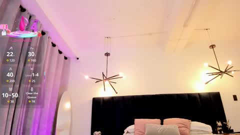 nattashaa online show from March 4, 11:51 am