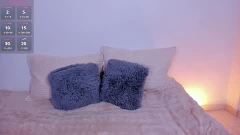 Nathalie online show from December 15, 8:14 pm