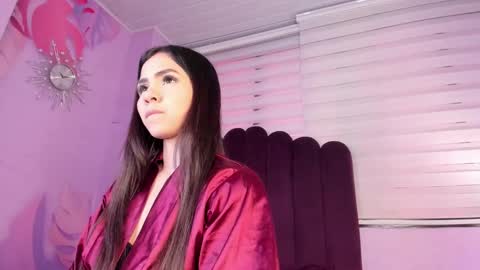 Snapshot of natty_roberts_ chatting on March 4, 9:00 pm Natty online show from March 4, 9:00 pm