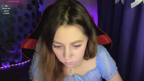 natural_babe666 online show from December 28, 10:36 am