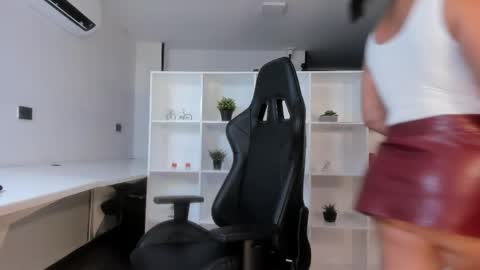Jazmin Bigboobs online show from April 29, 9:20 pm