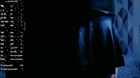 Gwen  online show from October 25, 7:21 pm