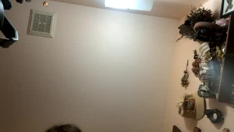 naturebabe666 online show from July 28, 12:34 pm