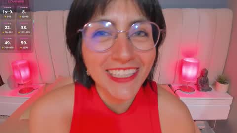 Snapshot of naty_bush chatting on October 18, 7:59 pm Naty bush online show from October 18, 7:59 pm