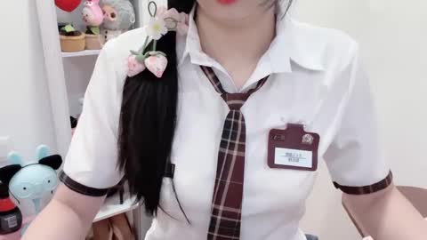 Kiki online show from April 30, 1:11 am